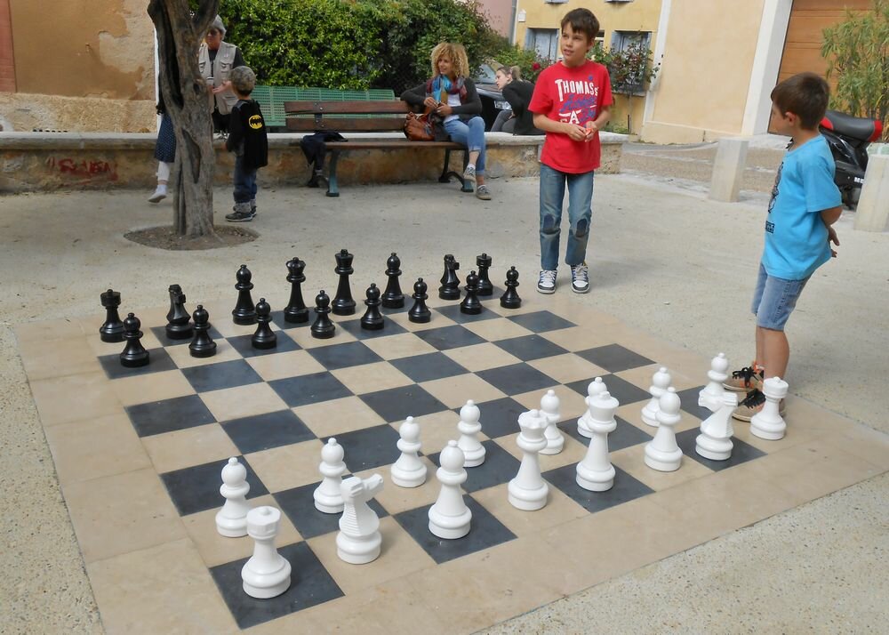 chess-moustiers-1.jpg